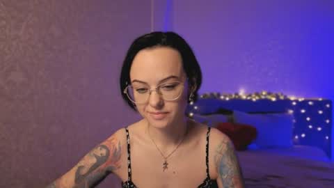 Snapshot of miraskyy chatting on July 18, 6:01 pm MiraSkyy online show from July 18, 6:01 pm