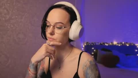 Snapshot of miraskyy chatting on July 30, 7:13 pm MiraSkyy online show from July 30, 7:13 pm
