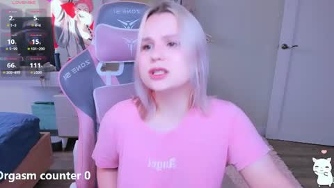 Kira online show from July 12, 3:58 pm