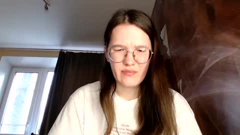 Snapshot of miriamor chatting on January 20, 7:15 am Mira online show from January 20, 7:15 am