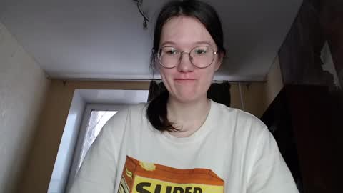 Snapshot of miriamor chatting on January 27, 7:35 am Mira online show from January 27, 7:35 am