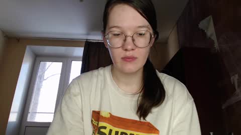 Snapshot of miriamor chatting on February 20, 7:12 am Mira online show from February 20, 7:12 am