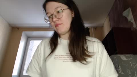 Snapshot of miriamor chatting on February 22, 7:12 am Mira online show from February 22, 7:12 am