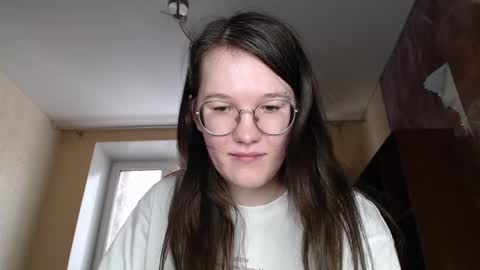 Snapshot of miriamor chatting on February 22, 10:18 am Mira online show from February 22, 10:18 am