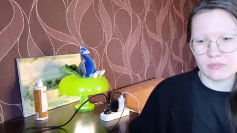 Snapshot of miriamor chatting on April 29, 9:02 am Mira online show from April 29, 9:02 am