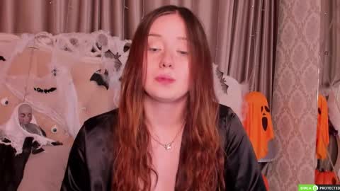 Snapshot of miriamwhite chatting on October 19, 4:02 am Miriam WhiteF online show from October 19, 4:02 am