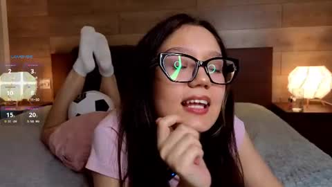 Snapshot of mirikiteki chatting on June 30, 4:19 pm Sofia online show from June 30, 4:19 pm