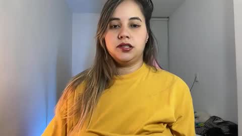 Snapshot of mirilinda chatting on February 7, 5:20 am mirilinda online show from February 7, 5:20 am