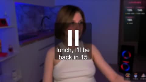 Snapshot of mirrameow chatting on March 11, 7:42 pm Mira online show from March 11, 7:42 pm