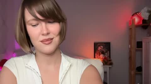 Snapshot of mirrorofsoul chatting on May 28, 6:54 am Shelley online show from May 28, 6:54 am