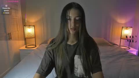 Eliza online show from October 17, 5:54 am