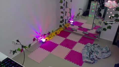 IYASHA online show from April 20, 9:05 pm