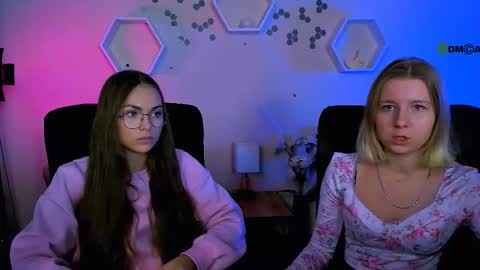 Snapshot of misa_angel chatting on November 23, 9:53 am lovely Misa online show from November 23, 9:53 am