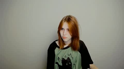 Snapshot of misaki_chan_ chatting on October 23, 2:44 am misaki_chan_ online show from October 23, 2:44 am