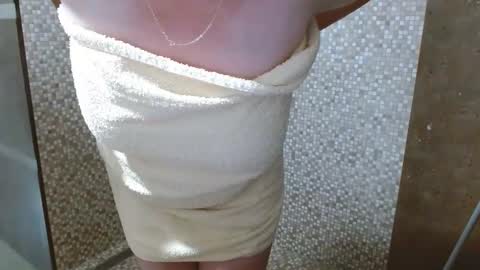 Snapshot of mishakiss34 chatting on October 23, 6:50 pm Misha online show from October 23, 6:50 pm