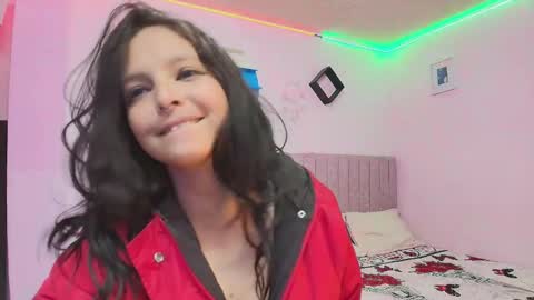 misofialeal online show from January 12, 6:46 pm