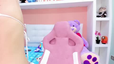 Marilyn online show from September 18, 11:01 am