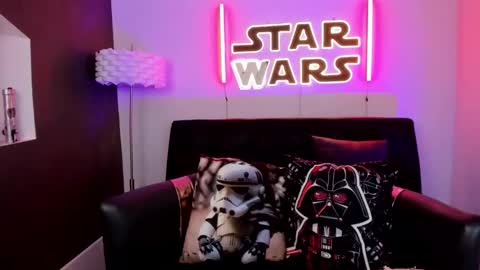 Allison online show from February 6, 11:02 am