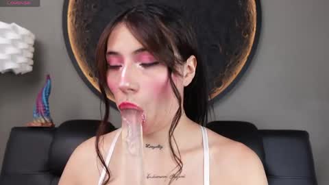 Charlotte online show from April 20, 6:20 pm