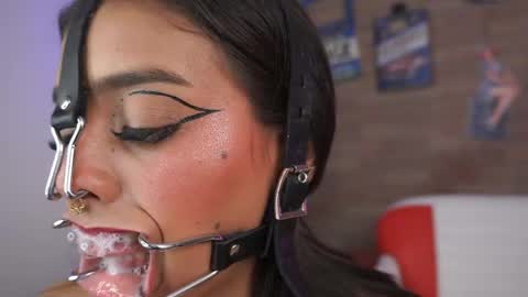 Sabrina online show from April 18, 7:58 pm