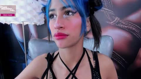 Taylor online show from December 17, 2:06 am