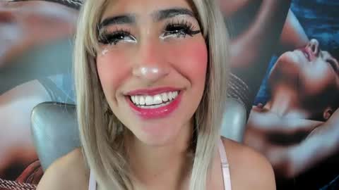 Taylor online show from April 23, 2:35 am