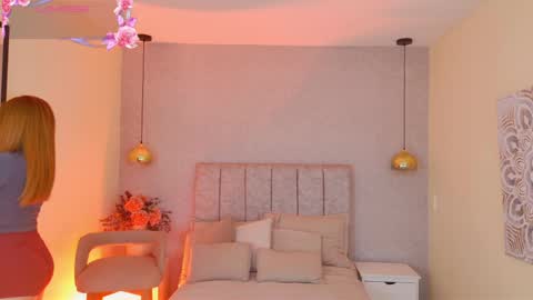 Miss Carrot online show from May 21, 12:23 pm