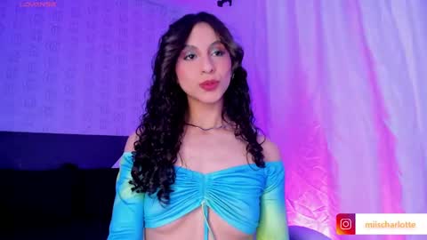 Snapshot of miss__charlotte_ chatting on January 19, 7:47 pm Charlotte online show from January 19, 7:47 pm