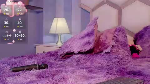miss__jones_ online show from June 12, 3:33 pm