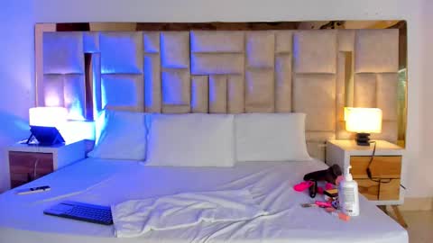 Miss Abigail  online show from February 26, 12:59 pm