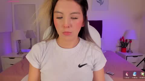 Snapshot of miss_amanda_ chatting on May 28, 12:57 pm Amanda Reyes online show from May 28, 12:57 pm