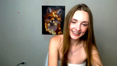 Snapshot of miss_angelina_ chatting on June 19, 5:45 am Angelina online show from June 19, 5:45 am