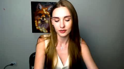 Snapshot of miss_angelina_ chatting on June 23, 6:00 am Angelina online show from June 23, 6:00 am