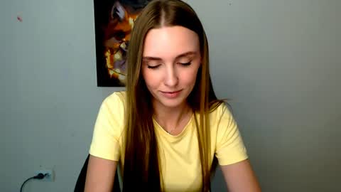 Snapshot of miss_angelina_ chatting on July 14, 10:21 am Angelina online show from July 14, 10:21 am