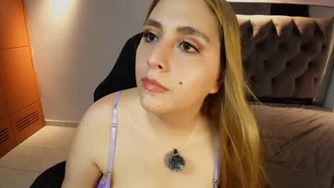 Anny online show from November 24, 3:50 am