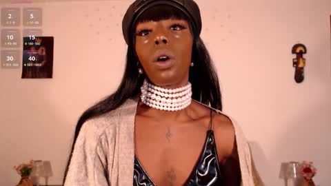 Snapshot of miss_ariaa chatting on October 21, 12:06 pm Aria Diaz online show from October 21, 12:06 pm