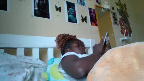 miss_atitude online show from October 15, 6:35 am