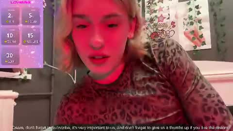 Snapshot of miss_barbie1 chatting on July 24, 9:46 pm Anya online show from July 24, 9:46 pm