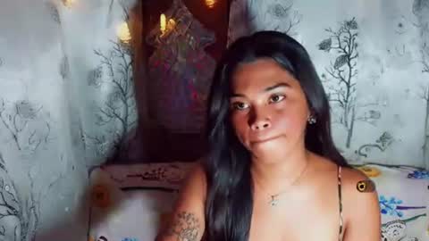 Snapshot of miss_bellah chatting on May 19, 6:03 pm Bellah online show from May 19, 6:03 pm