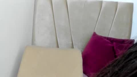 Snapshot of miss_big_ass21 chatting on October 24, 10:50 pm miss_big_ass21 online show from October 24, 10:50 pm