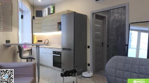 Sandy online show from March 3, 2:28 am