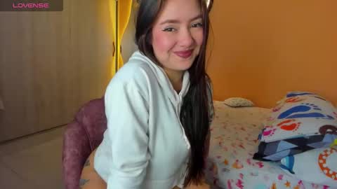 Chryss online show from April 17, 4:21 pm