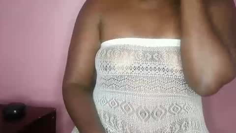 miss_cupcake78 online show from April 21, 8:34 pm