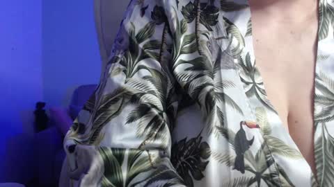 liza online show from December 25, 12:47 pm