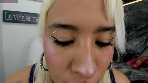 Danika online show from January 22, 11:01 am