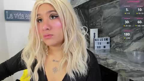 Danika online show from October 20, 10:59 am