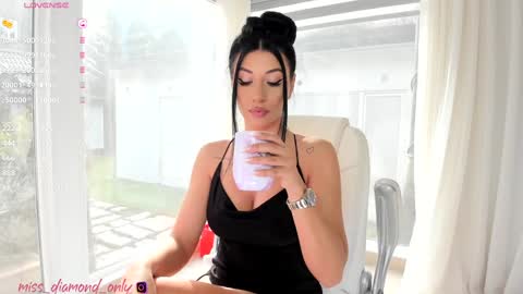 miss_diamond__ online show from March 11, 7:26 am