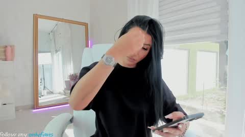 miss_diamond__ online show from September 9, 7:41 am