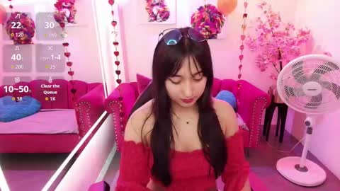 Melanie online show from February 11, 1:27 pm