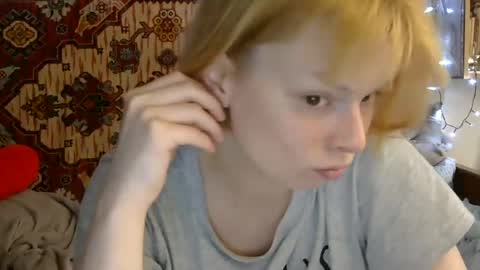Snapshot of miss_elistia_ chatting on July 22, 11:13 am Elis online show from July 22, 11:13 am